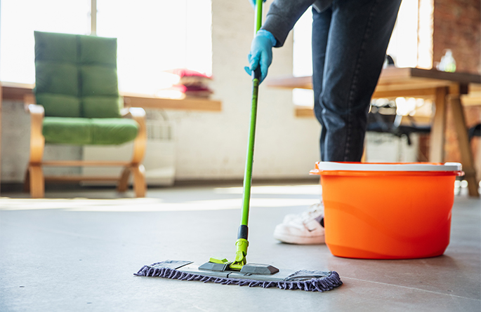 Deep Cleaning vs. Regular Cleaning: When and How to Do Both